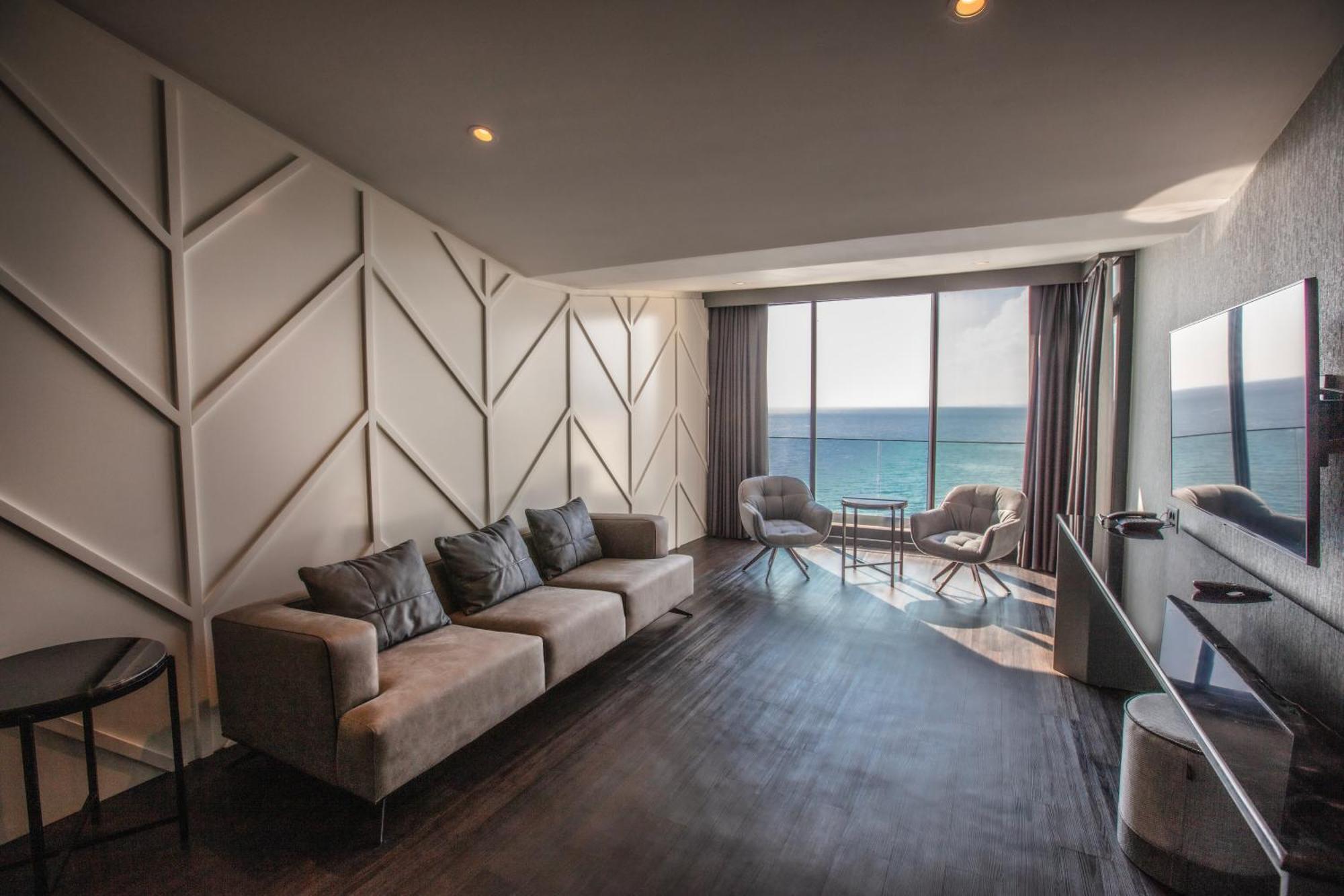 Charisma De Luxe Hotel Kuşadası Ngoại thất bức ảnh