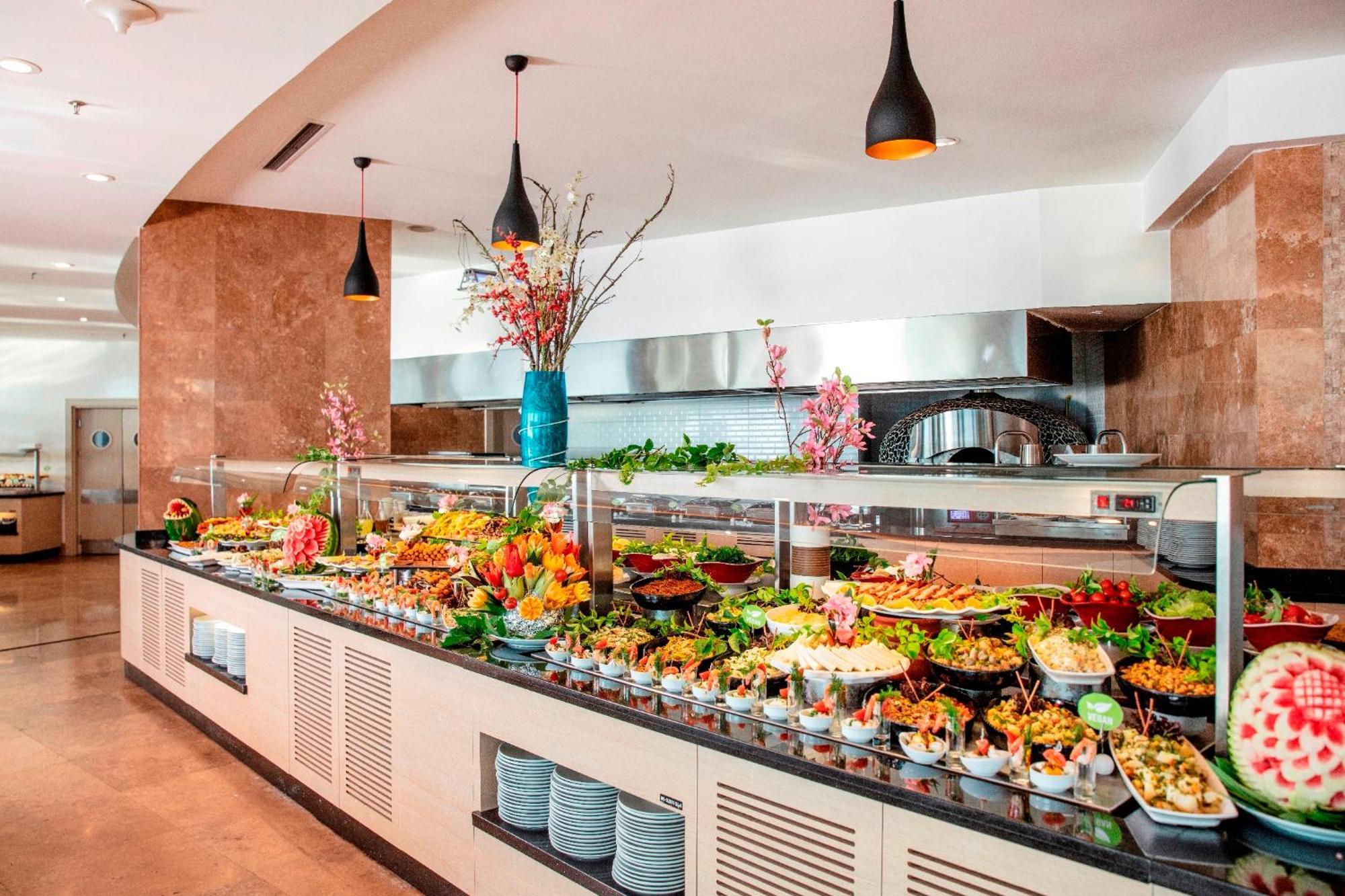 Charisma De Luxe Hotel Kuşadası Ngoại thất bức ảnh